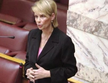 Παπακώστα για δηλώσεις βουλευτών: Η κοινωνική ατζέντα της ΝΔ συνετρίβη με γδούπο